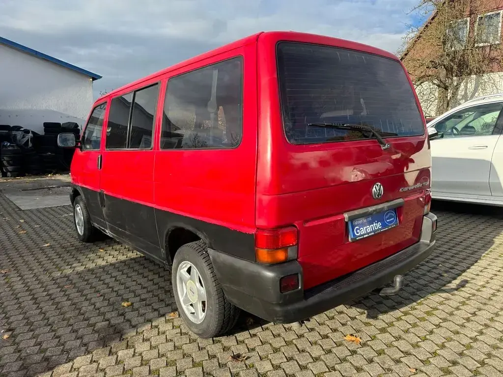 Gebraucht VW Caravelle 102 PS (75 kW) 1996 Rot Van