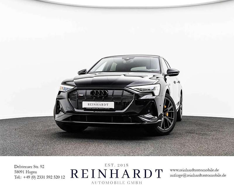 Mythosschwarz metallic Gebraucht 2022 Audi e-tron Black Edition SUV | 44.965 € (Fairer Preis) - Bild 1/3
