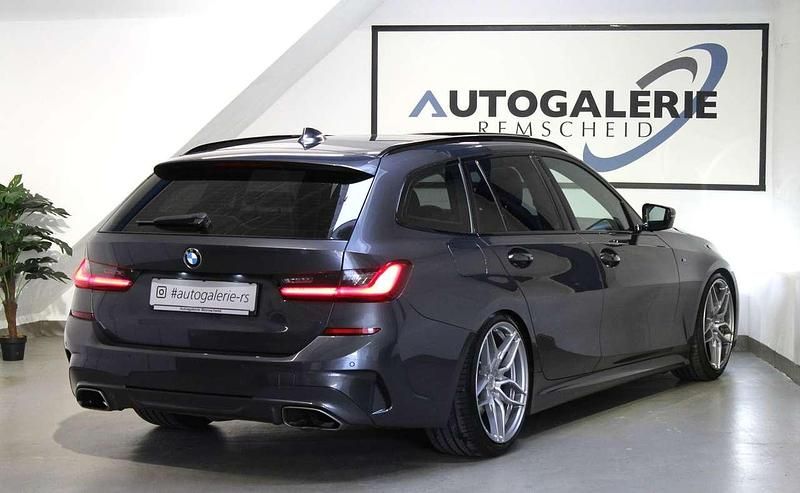 Gebraucht BMW 340 Shadowline 374 PS (275 kW) 2020 Mineralgrau metallic Kombi
