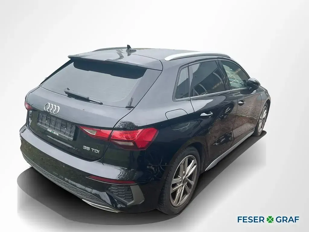 Gebraucht Audi A3 Ambiente 150 PS (110 kW) 2022 Mythosschwarz metallic Limousine