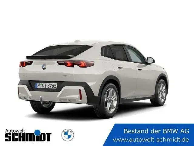 Gebraucht BMW X2 Shadowline 163 PS (119 kW) 2026 (braun)  dune grey SUV