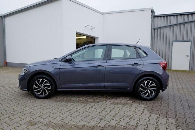 Gebraucht VW Polo Life 95 PS (69 kW) 2024 Grau Kleinwagen