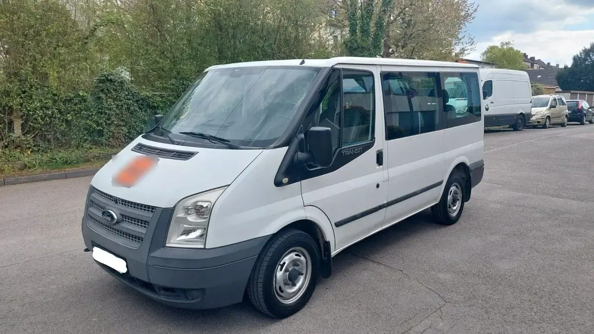 Used Ford Transit 101 HP (74 kW) 2013 White Minivan