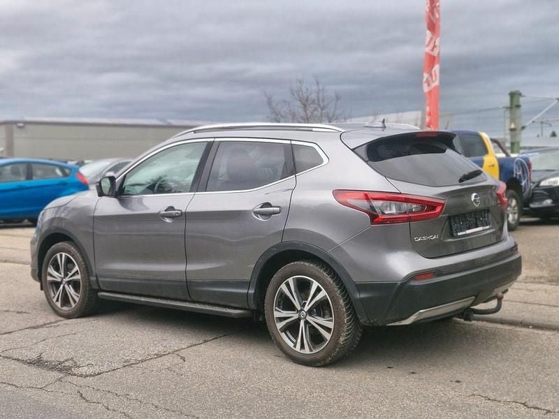 Gebraucht Nissan Qashqai N-Connecta 116 PS (85 kW) 2018 SUV
