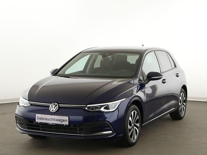 Gebraucht VW Golf VIII Active 150 PS (110 kW) 2023 Blau Limousine