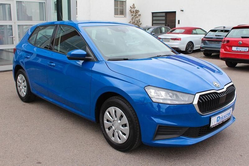 Gebraucht Skoda Fabia Easy 65 PS (47 kW) 2022 Blau Kleinwagen