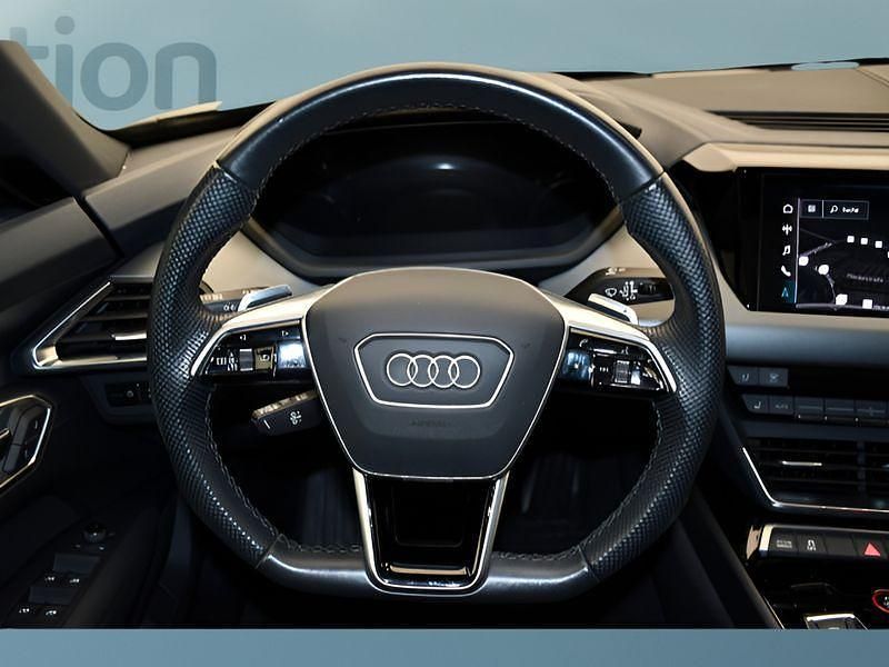 Gebraucht Audi e-tron 350 kW (476 PS) 2022 Schwarz SUV