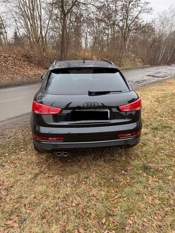Gebraucht Audi Q3 Black Edition 150 PS (110 kW) 2015 Schwarz SUV