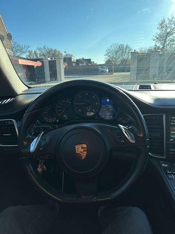 Gebraucht Porsche Panamera 300 PS (220 kW) 2014 Limousine