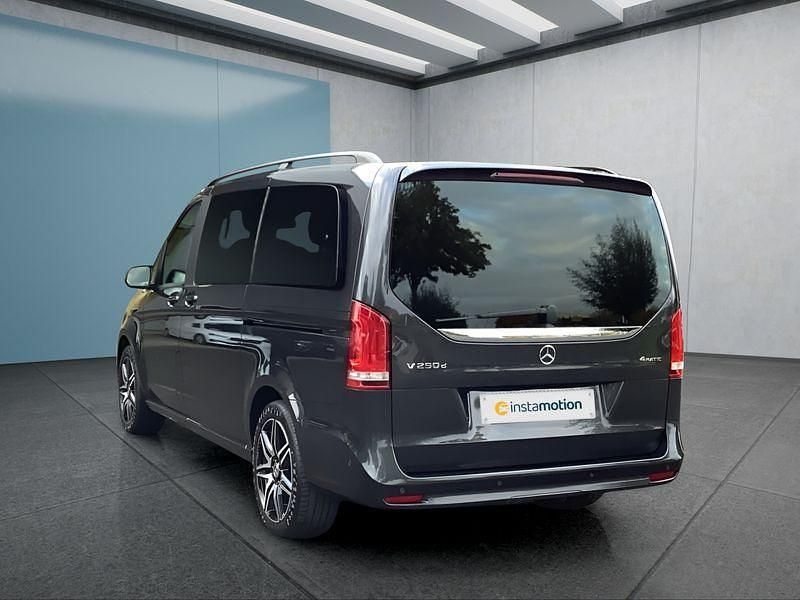 Gebraucht Mercedes V250 190 PS (139 kW) 2024 Grau Van / Kleinbus