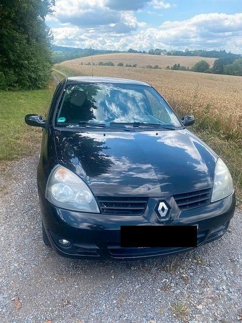 Schwarz Gebraucht 2007 Renault Clio II Campus Limousine | 1.900 € (Teuer) - Bild 1/4