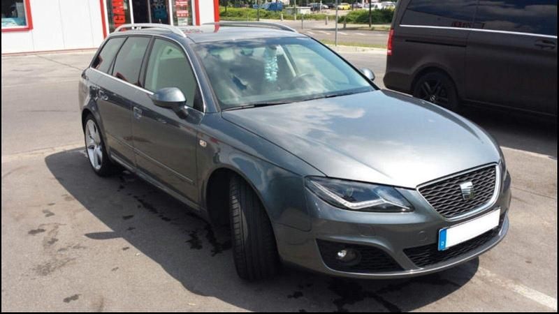 Grau Gebraucht 2012 Seat Exeo Sport Kombi | 8.500 € (Teuer) - Bild 1/4