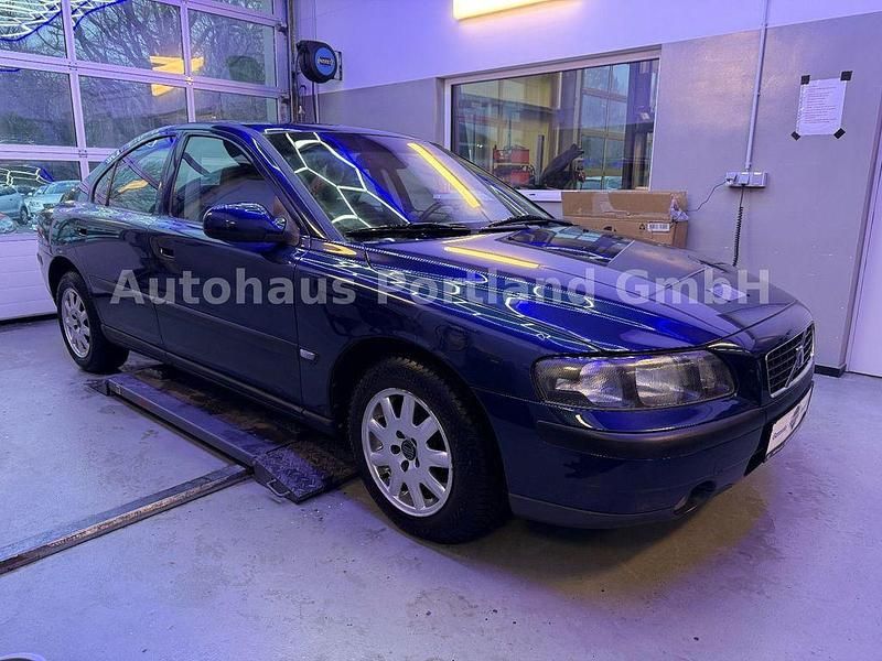 Gebraucht Volvo S60 140 PS (102 kW) 2001 Blau Limousine