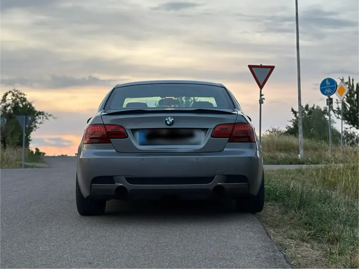 Gebraucht BMW 335 306 PS (225 kW) 2006 Grau Coupé