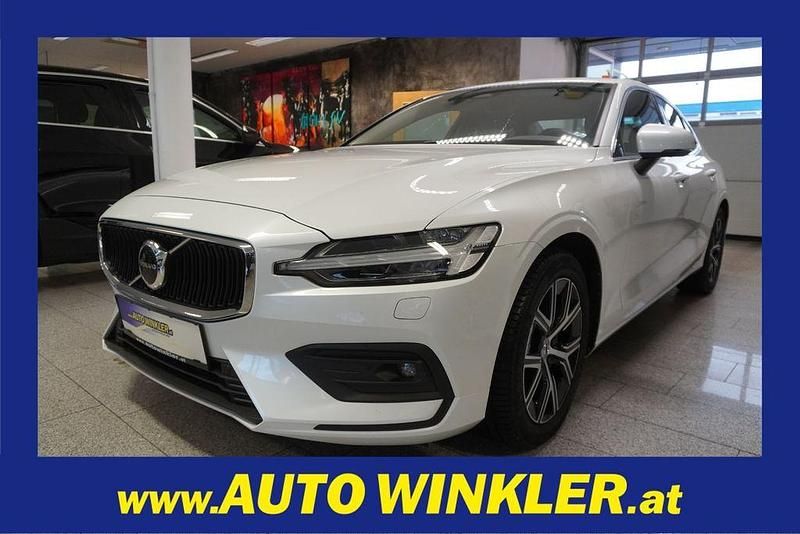 Gebraucht Volvo S60 Core 197 PS (144 kW) 2023 Weiß Limousine