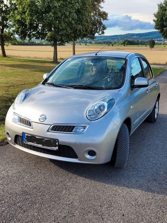 Silber Gebraucht 2010 Nissan Micra Visia Kleinwagen | 3.500 € (Guter Preis) - Bild 1/4