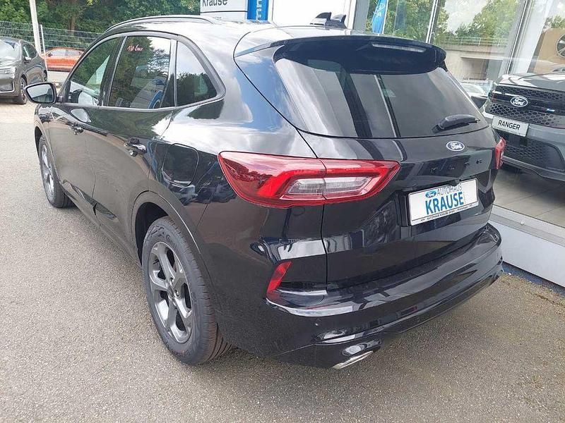 Neu Ford Kuga ST-Line 186 PS (136 kW) 2026 Schwarz SUV