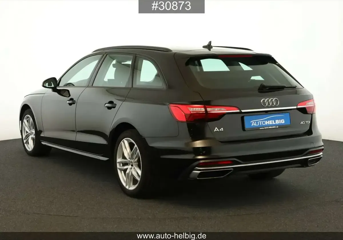 Gebraucht Audi A4 Advanced 204 PS (150 kW) 2023 Schwarz Kombi