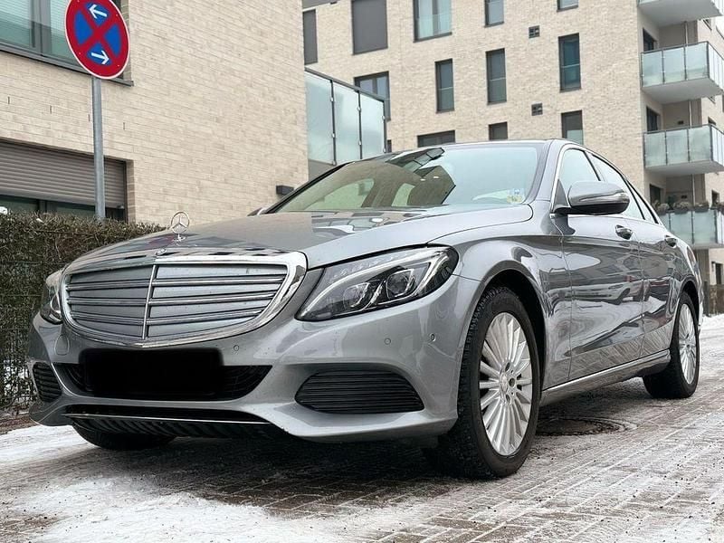 Silber Gebraucht 2014 Mercedes C250 Limousine | 18.499 € (Guter Preis) - Bild 1/4