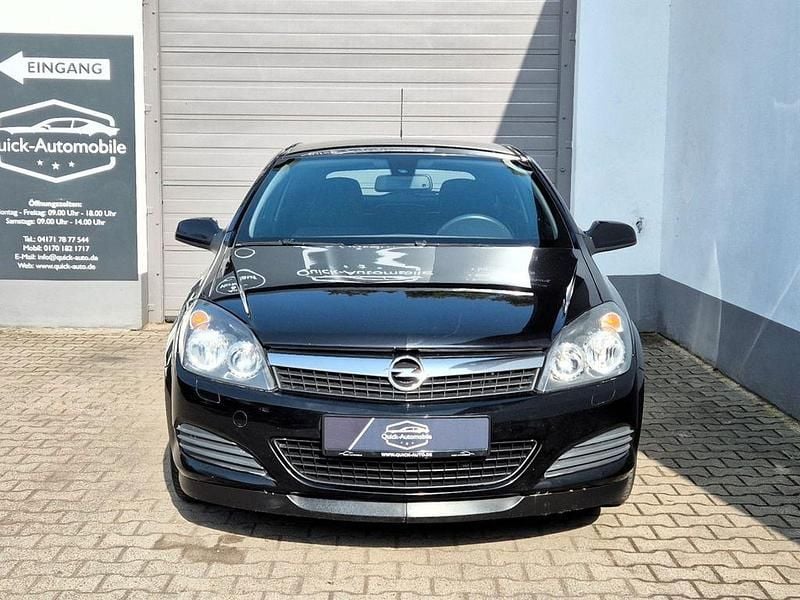 Brugt Opel Astra GTC Edition 90 HK (66 kW) 2009 Sort Coupe