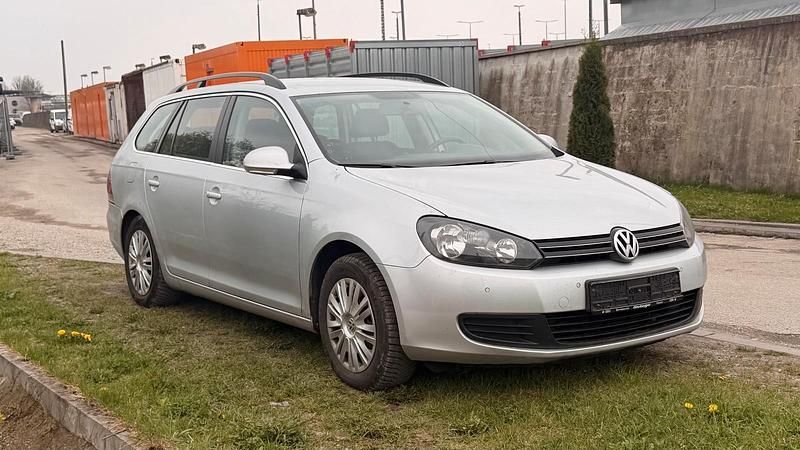 Gebraucht VW Golf VI 105 PS (77 kW) 2010 Grau Kleinwagen