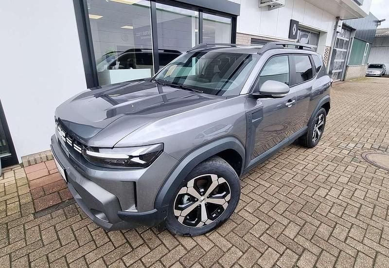 Neu Dacia Duster Journey 122 PS (89 kW) 2026 Dolomit grau SUV