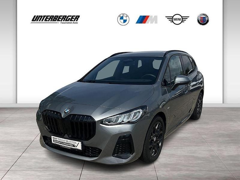 Grau Gebraucht 2023 BMW 223 Active Tourer M Sport Van / Kleinbus | 36.770 € (Fairer Preis) - Bild 1/4