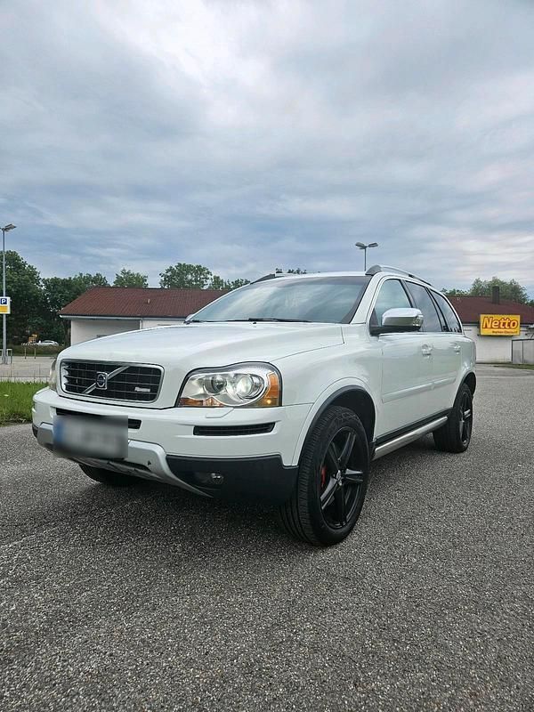 Weiß Gebraucht 2008 Volvo XC90 R-Design SUV | 8.000 € (Teuer) - Bild 1/4