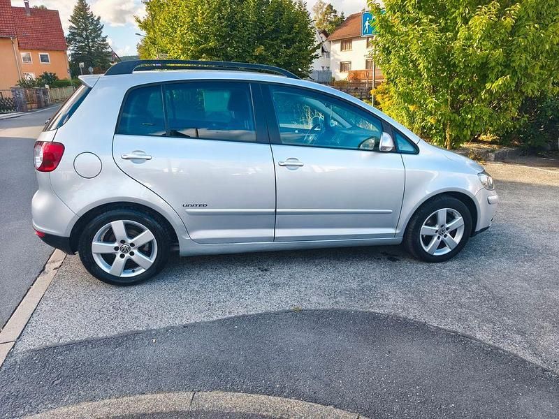 Gebraucht VW Golf Plus Cross Edition 122 PS (89 kW) 2008 Silber Van / Kleinbus