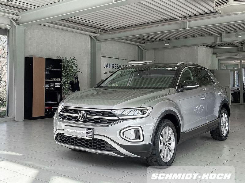 Gebraucht VW T-Roc Style 110 PS (80 kW) 2023 Silber SUV