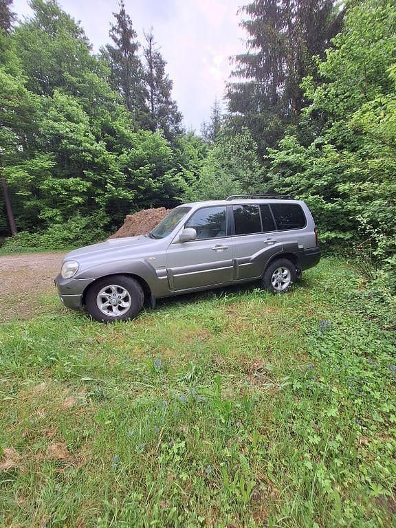 Silber Gebraucht 2004 Hyundai Terracan GLS SUV | 2.500 € (Superpreis) - Bild 1/4