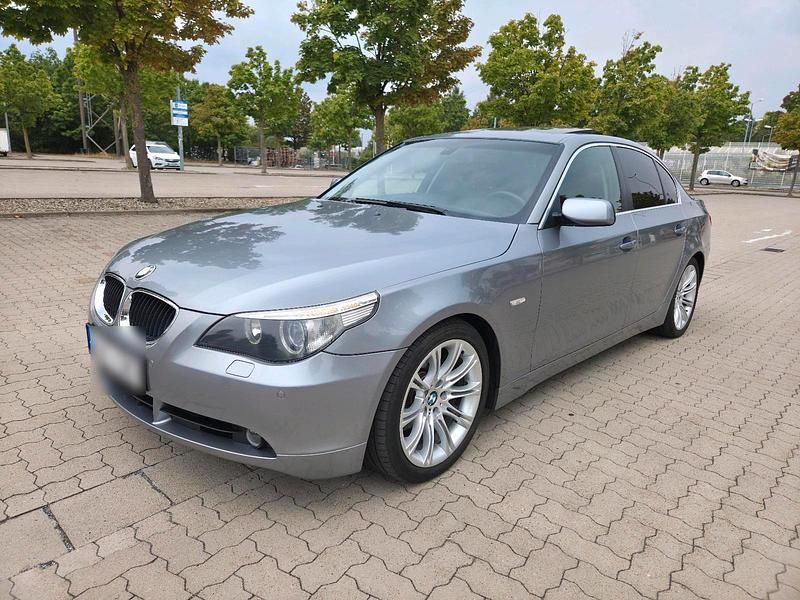 Grau Gebraucht 2004 BMW 525 Limousine | 5.500 € (Etwas zu teuer) - Bild 1/4