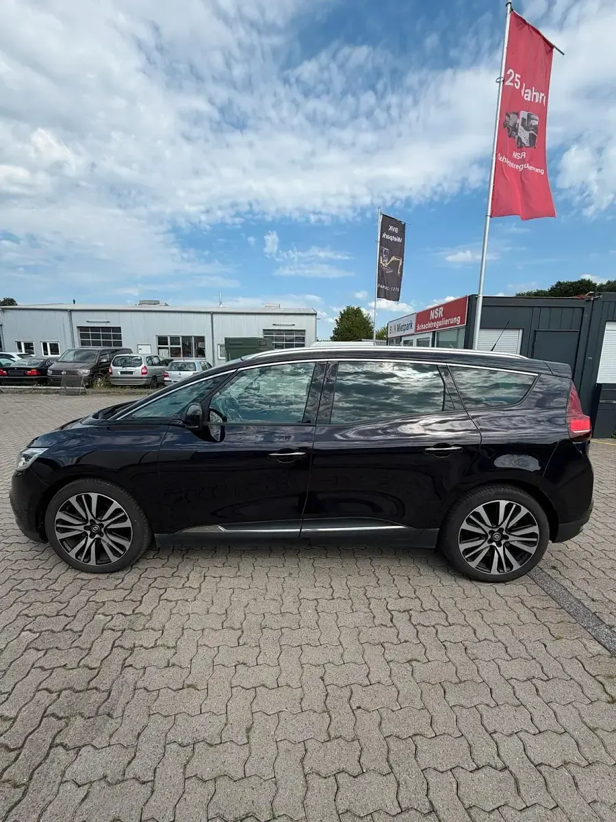 Gebraucht Renault Grand Scénic IV 160 PS (117 kW) 2017 Andere farben Van / Kleinbus