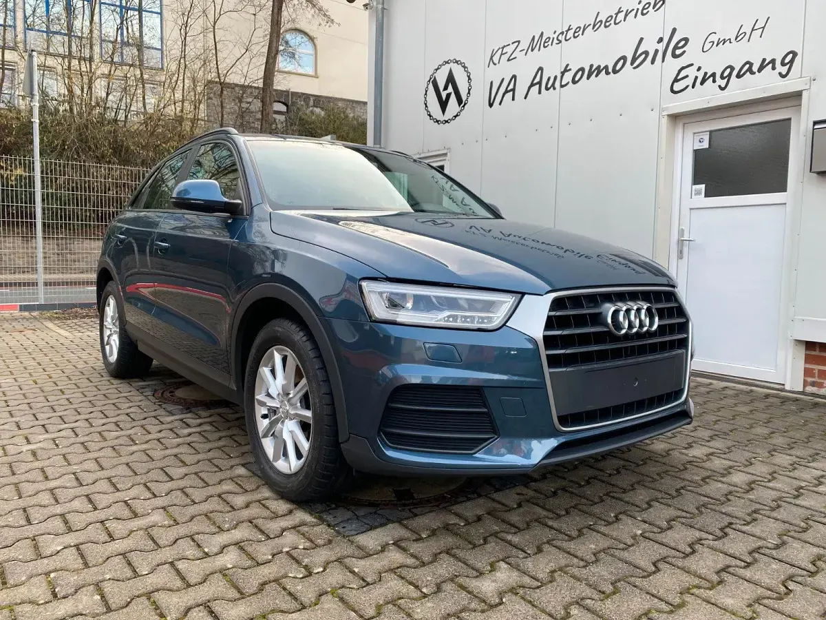 Gebraucht Audi Q3 Advanced 150 PS (110 kW) 2016 Blau SUV