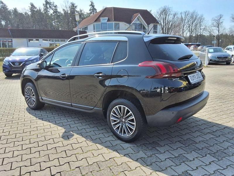 Gebraucht Peugeot 2008 Allure 110 PS (80 kW) 2017 Schwarz SUV