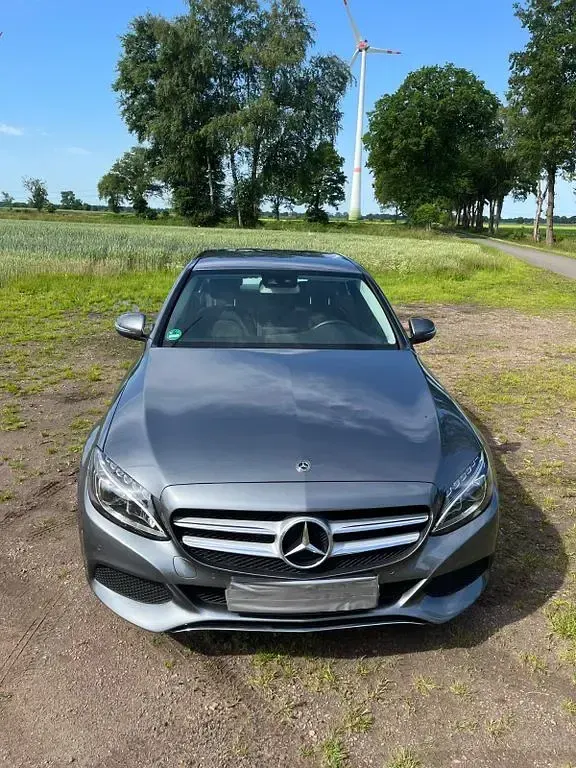 Gebraucht Mercedes C180 156 PS (114 kW) 2017 Grau Limousine