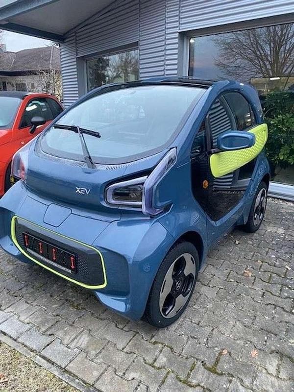 Gebraucht XEV Yoyo 14 kW (20 PS) 2025 Blau Kleinwagen