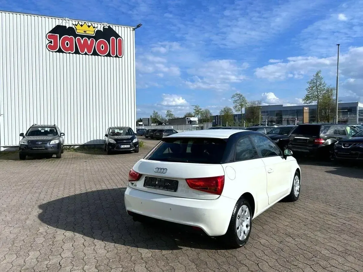 Occasion Audi A1 90 ch (66 kW) 2013 Blanc Citadine