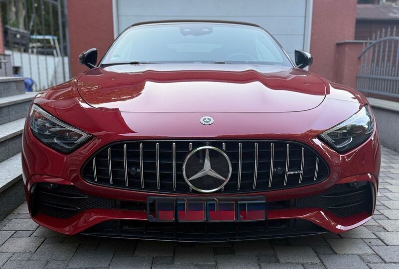 Rot Gebraucht 2024 Mercedes SL43 AMG AMG Cabrio | 98.700 € (Etwas zu teuer) - Bild 1/4