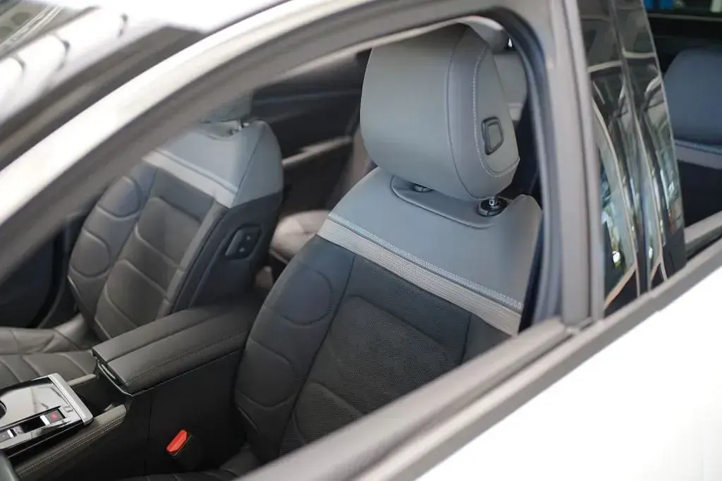 Gebraucht Citroën C5 X 145 PS (106 kW) 2025 Weiß Kombi