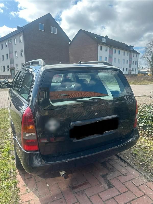 Gebraucht Opel Astra 125 PS (91 kW) 2004 Schwarz Kombi