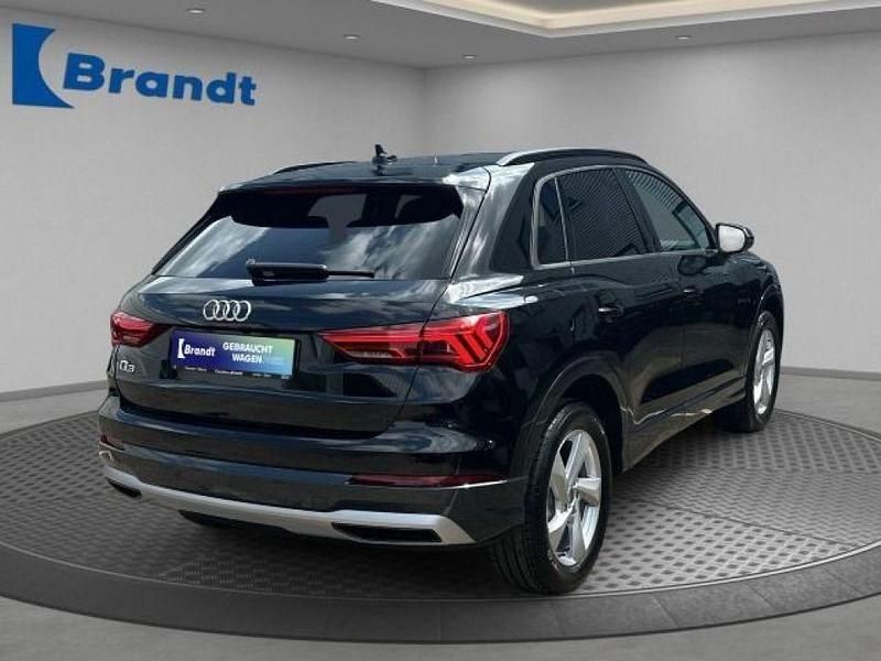 Gebraucht Audi Q3 Advanced 150 PS (110 kW) 2025 Mythosschwarz metallic (metallic) SUV