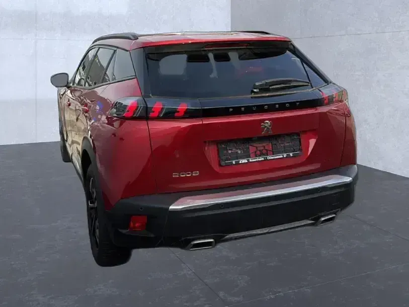 Gebraucht Peugeot 2008 Allure 131 PS (96 kW) 2021 Rot SUV