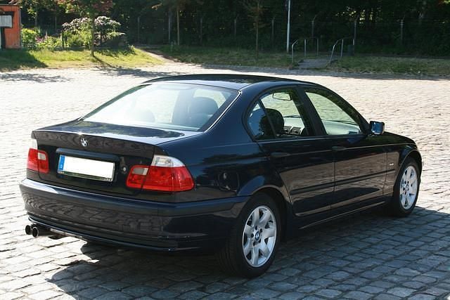 Gebraucht BMW 316 143 PS (105 kW) 1999 Blau metallic Limousine