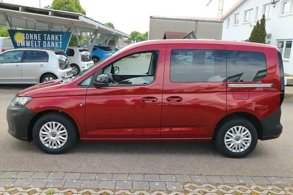 Gebraucht VW Caddy 102 PS (75 kW) 2024 Rot Van / Kleinbus