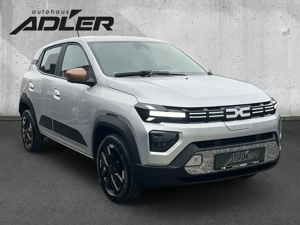 Neu Dacia Spring Extreme 47 kW (65 PS) 2026 Silber Kleinwagen