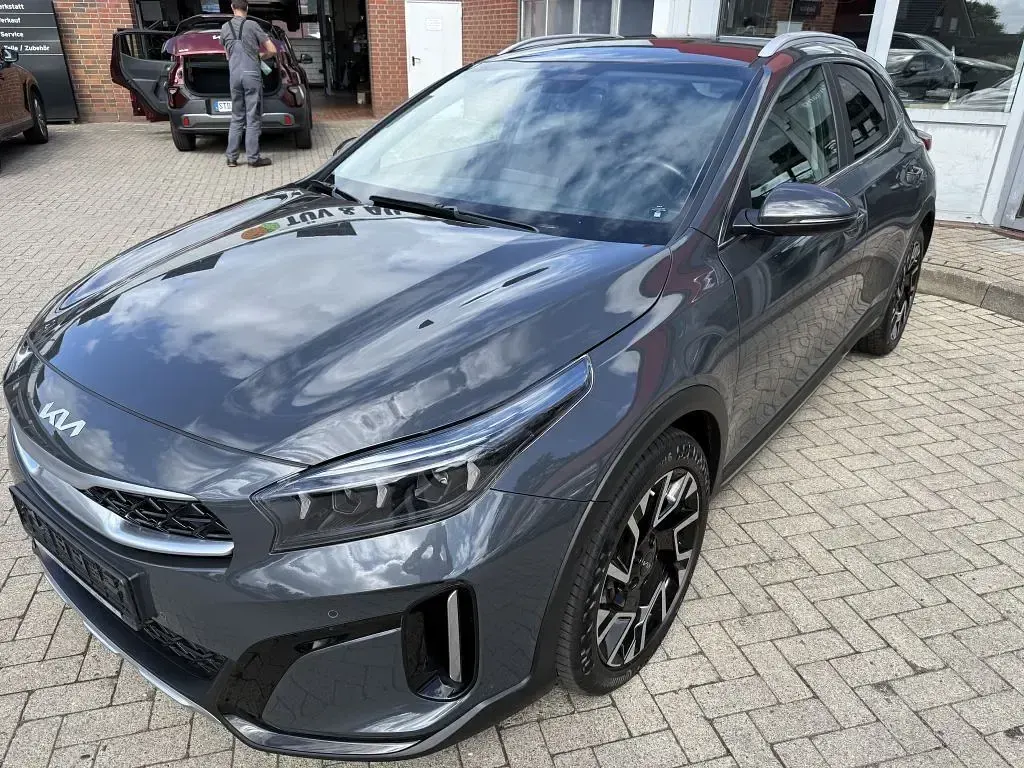 Gebraucht Kia XCeed Platinum 136 PS (100 kW) 2023 Grau SUV