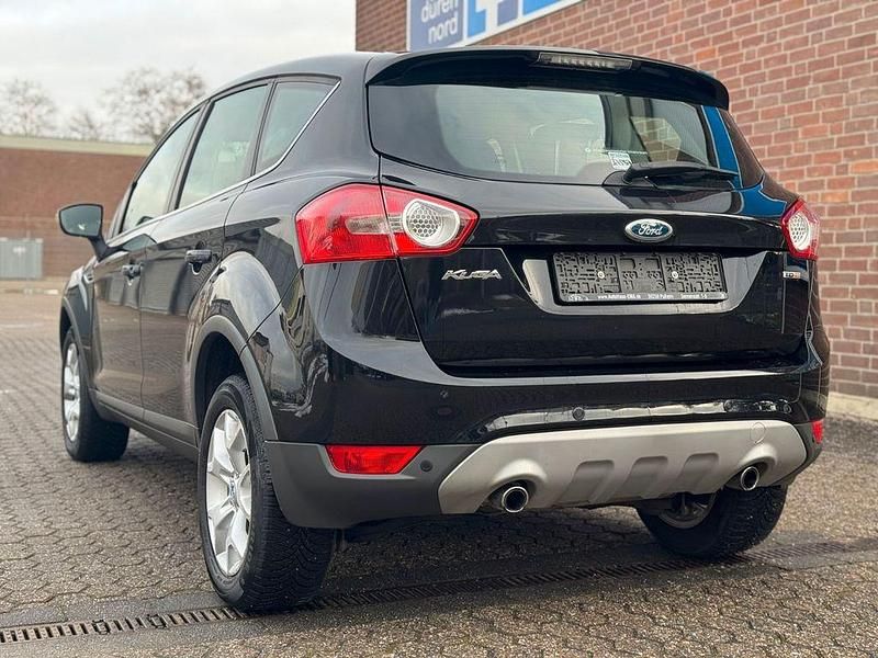 Gebraucht Ford Kuga Trend 136 PS (100 kW) 2009 Schwarz SUV