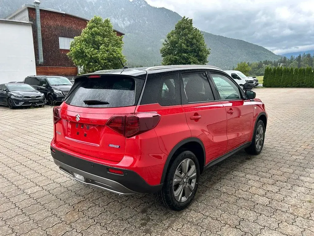 Neu Suzuki Vitara Comfort 110 PS (80 kW) 2026 Rot SUV