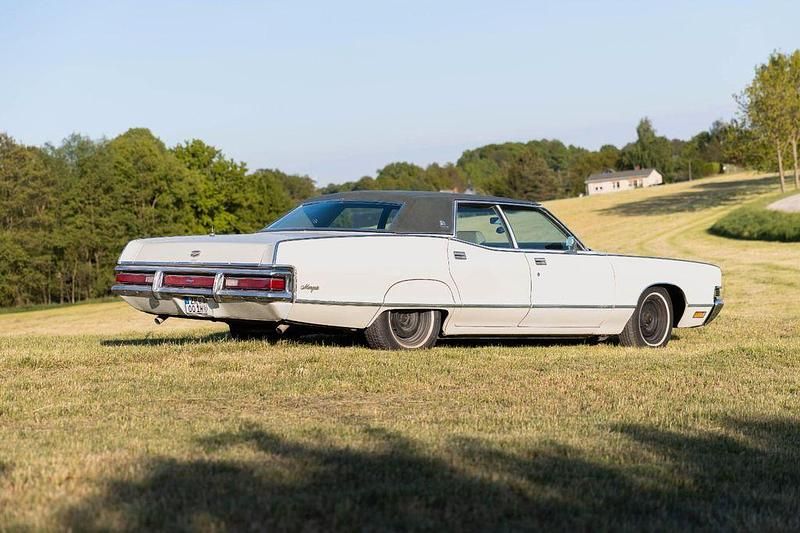 Gebraucht Ford V8 265 PS (194 kW) 1971 Weiß Limousine